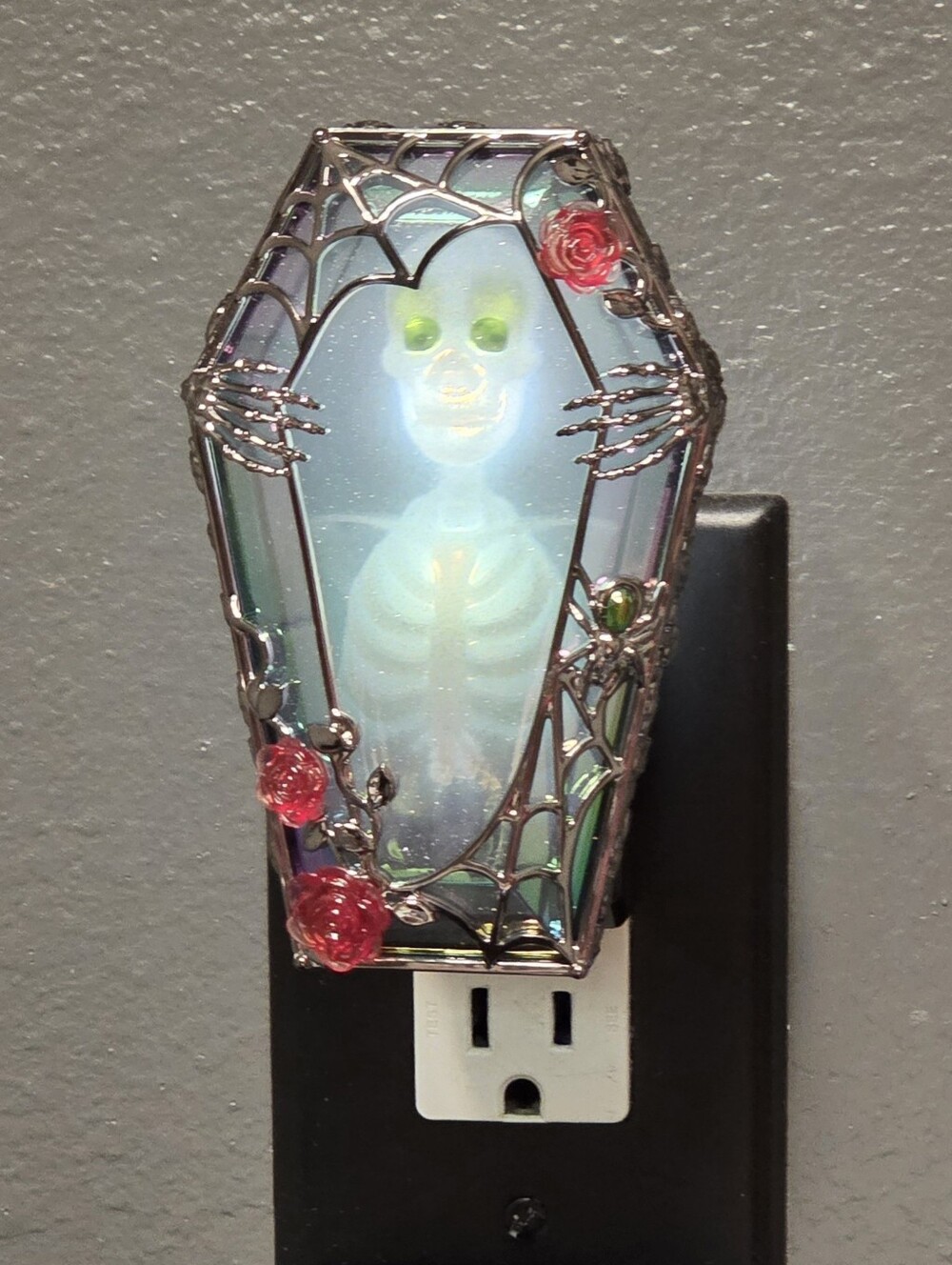 Bath & Body Works Halloween Skeleton Coffin Wallflower Nightlight Plug In